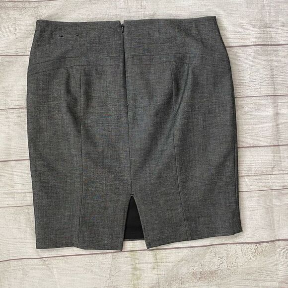 Express women 4 grey fully lined mini pencil skirt w/back slit - Picture 8 of 9